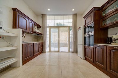 4a86ee5f-d72d-4f84-8b6a-de3596c0de0d