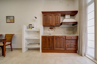 00fb4e13-7940-49e7-b38f-778333d4885c