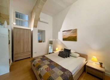 a46fb4eb-3243-41f0-b33b-0e271d740e9a