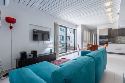 3e236358-2f51-46e1-995a-2990f280a0a1