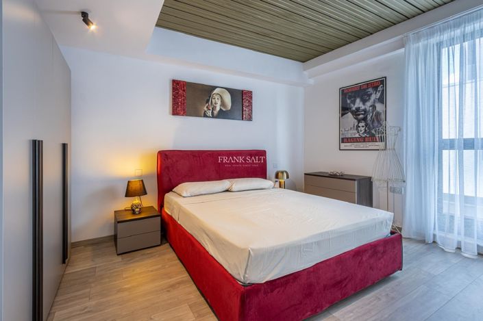 Image No.7-2 Bed Property for sale