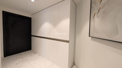 5c9af26d-be87-4cef-b455-e49c68987c3c