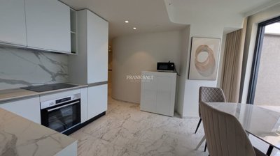 20698419-5983-4606-9658-db9a9c650881