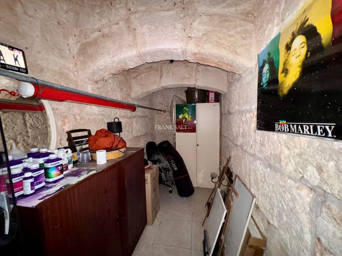 Image No.7-Propriété de 4 chambres à vendre à Mellieha