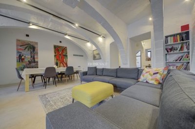 64e76e3a-dcb7-4423-a111-1f14213add2f