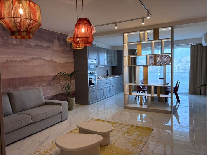 Image No.3-3 Bed Property for sale