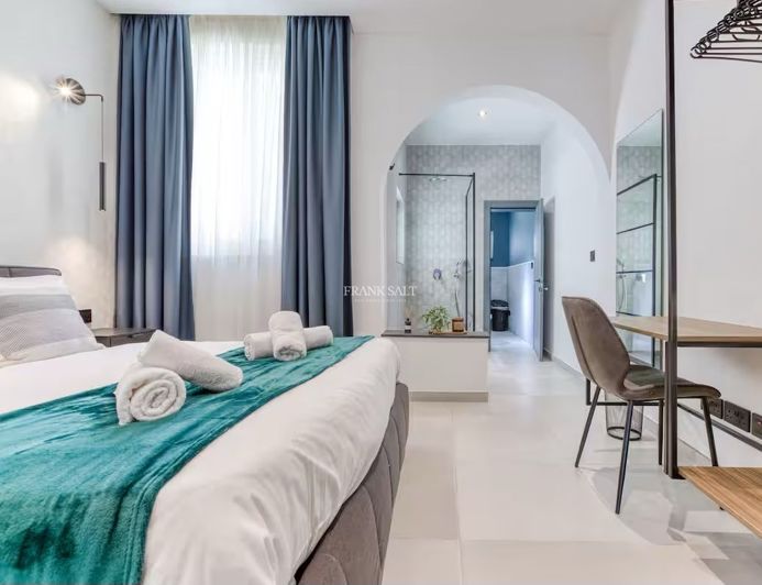 Image No.5-2 Bed Property for sale