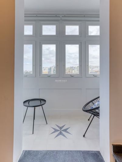 Image No.6-2 Bed Property for sale