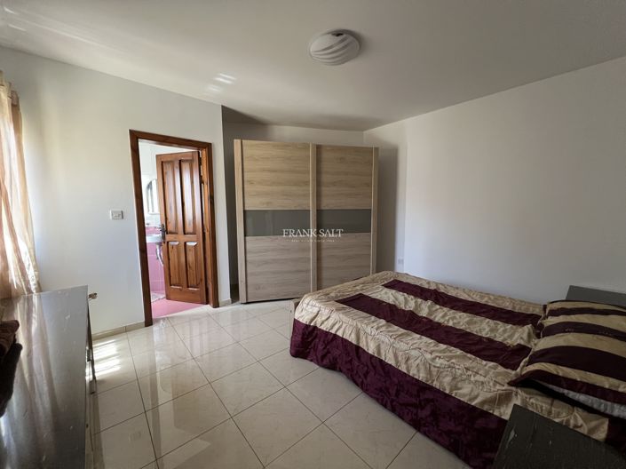 Image No.12-Propriété de 3 chambres à vendre à Xghajra