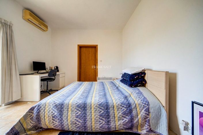 Image No.8-Propriété de 2 chambres à vendre à Naxxar