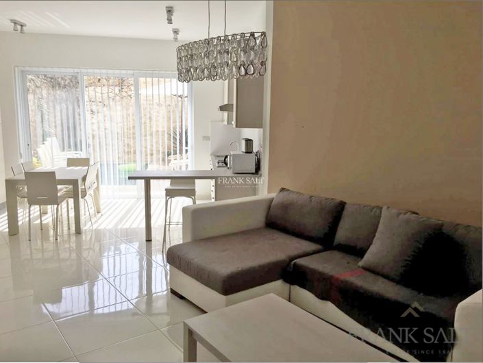 Image No.3-Propriété de 4 chambres à vendre à Sliema