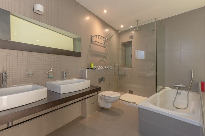 Image No.7-1 Bed Property for sale
