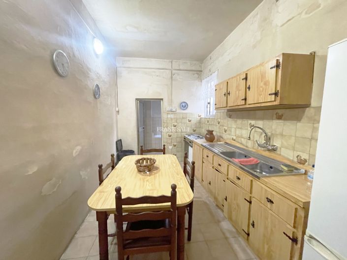 Image No.5-1 Bed Property for sale