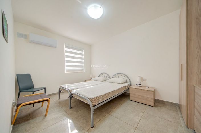 Image No.7-2 Bed Property for sale