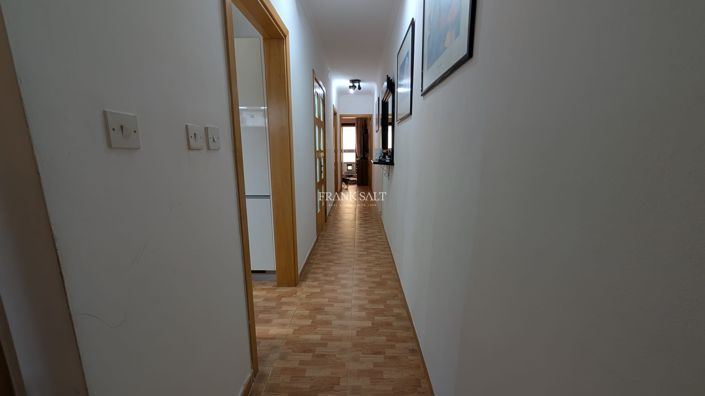 Image No.7-2 Bed Property for sale