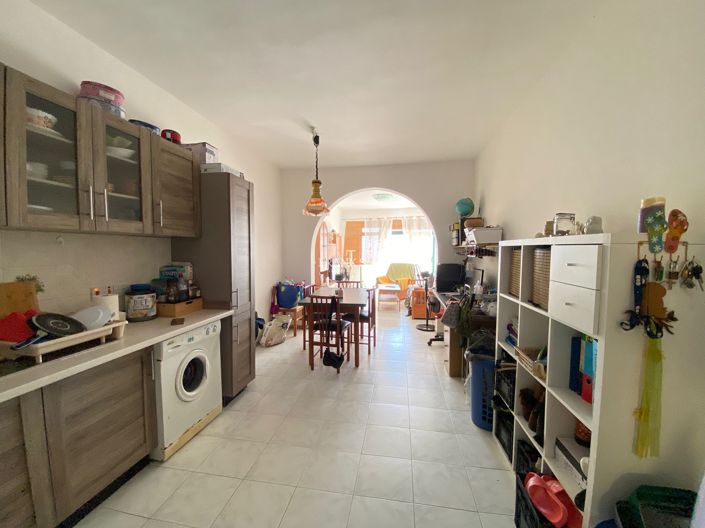 Image No.4-2 Bed Property for sale