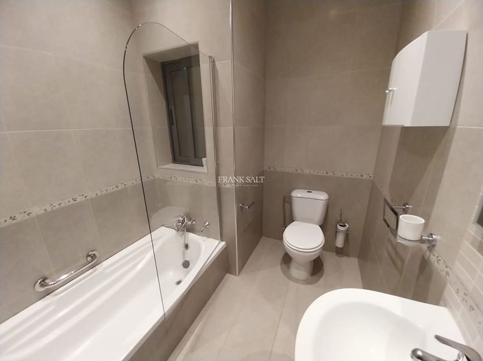 Image No.11-Propriété de 1 chambre à vendre à Sliema
