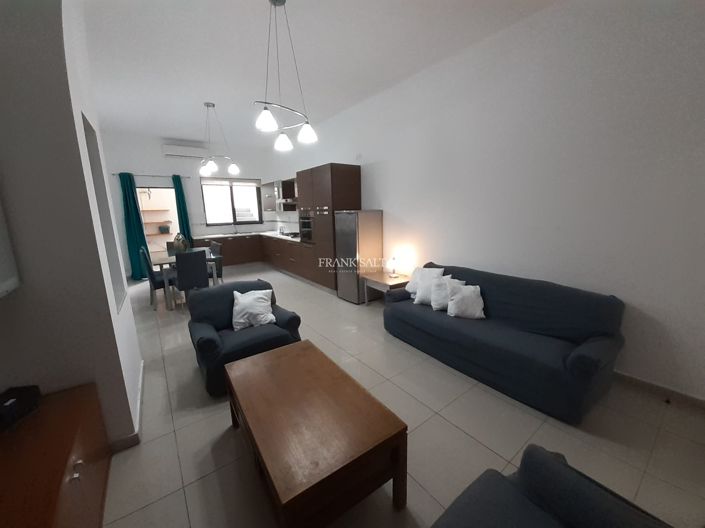 Image No.2-Propriété de 1 chambre à vendre à Sliema