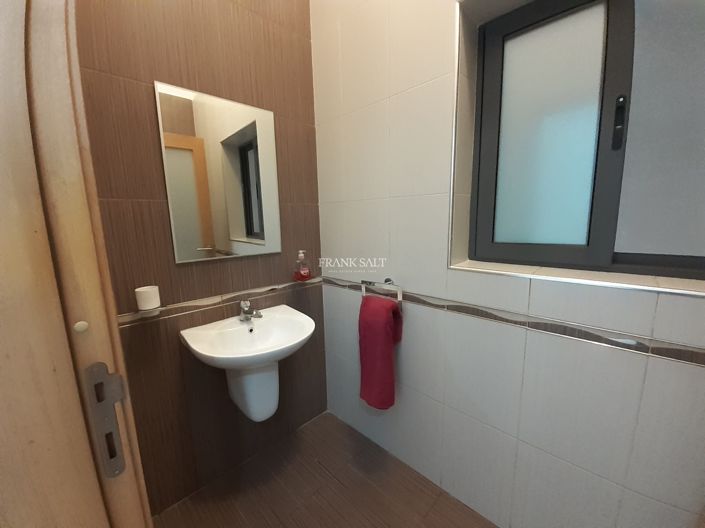Image No.9-Propriété de 1 chambre à vendre à Sliema