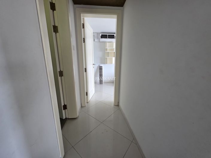 Image No.8-2 Bed Property for sale