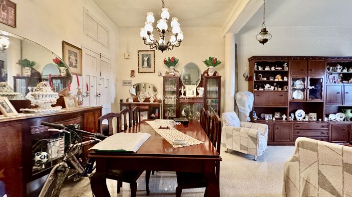 Image No.3-3 Bed Property for sale