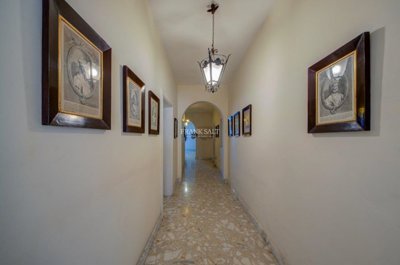 d4ee3342-8a4a-4a15-a906-afaed3d40f21