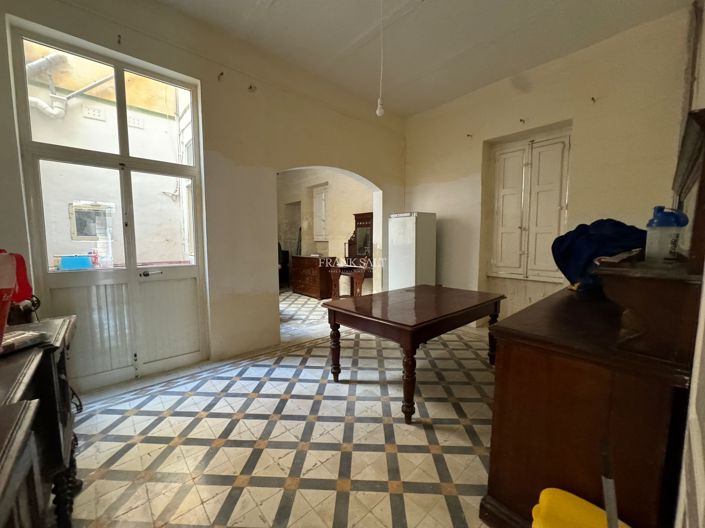 Image No.4-Propriété de 3 chambres à vendre à Sliema