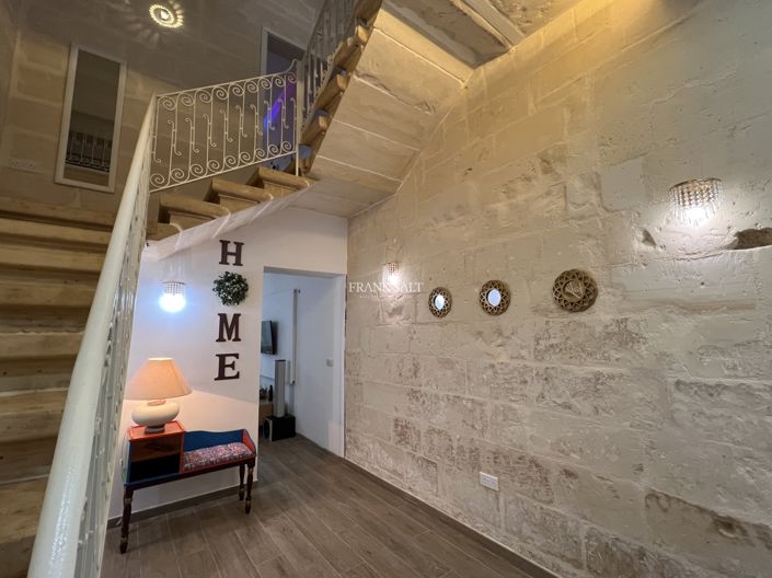 Image No.2-Propriété de 3 chambres à vendre à Hamrun
