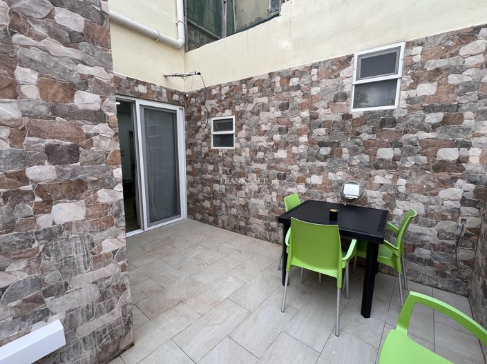 Image No.6-Propriété de 3 chambres à vendre à Hamrun