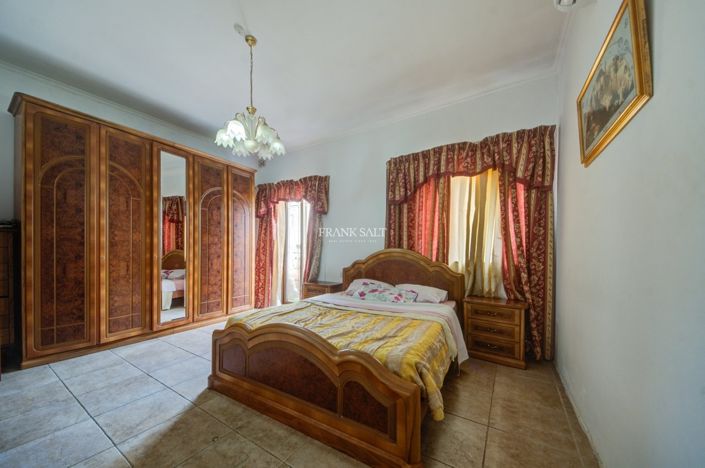Image No.18-Property for sale