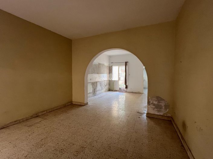 Image No.2-3 Bed Property for sale