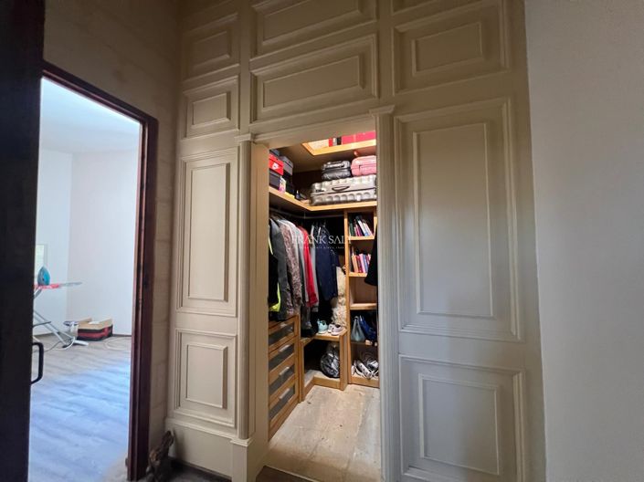 Image No.14-3 Bed Property for sale