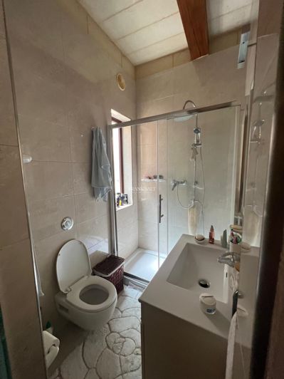 Image No.4-3 Bed Property for sale
