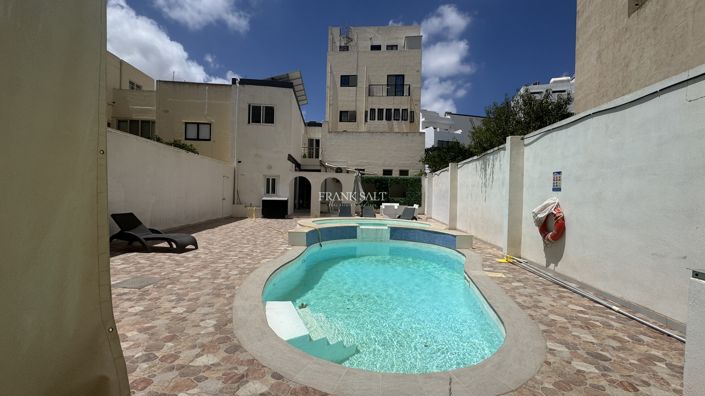 Image No.2-3 Bed Property for sale