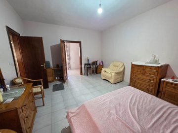 9ddc5bd2-a8d3-45df-8cc3-84e7768c7870