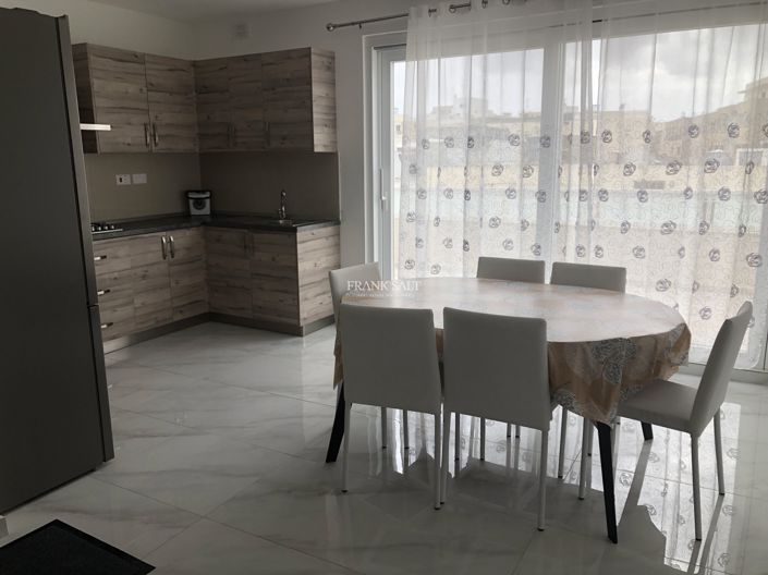 Image No.2-3 Bed Property for sale