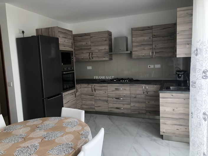Image No.5-3 Bed Property for sale