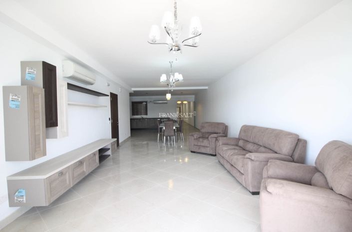 Image No.2-Propriété de 3 chambres à vendre à Sliema