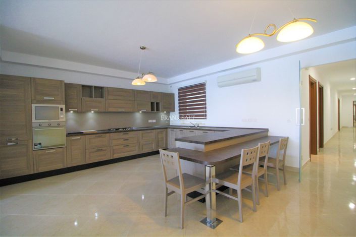 Image No.4-Propriété de 3 chambres à vendre à Sliema
