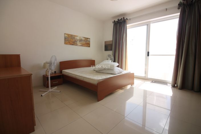 Image No.6-Propriété de 3 chambres à vendre à St Paul's Bay