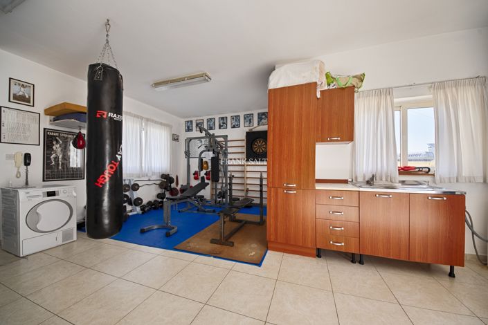 Image No.12-Propriété de 4 chambres à vendre à Santa Venera