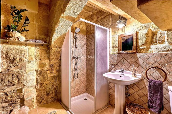 Image No.17-Propriété de 5 chambres à vendre à Gharb