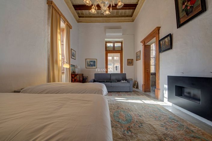 Image No.23-Propriété de 6 chambres à vendre à Senglea