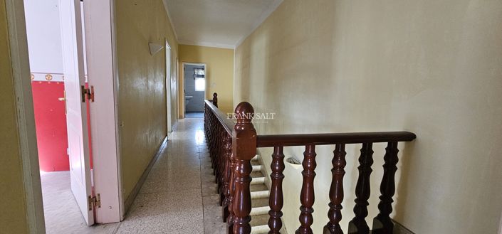 Image No.15-Propriété de 4 chambres à vendre à Naxxar