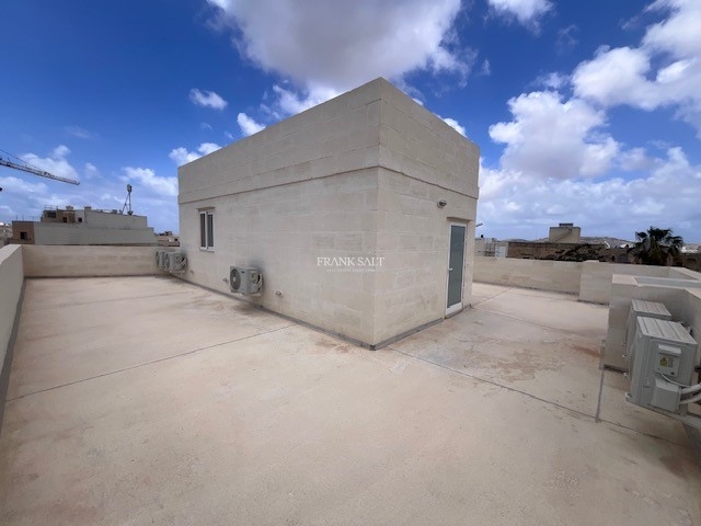 Image No.16-Propriété de 6 chambres à vendre à Xewkija