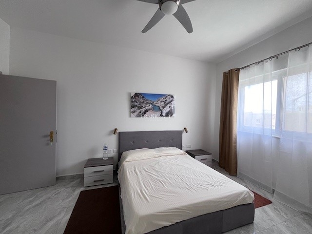 Image No.5-Propriété de 6 chambres à vendre à Xewkija