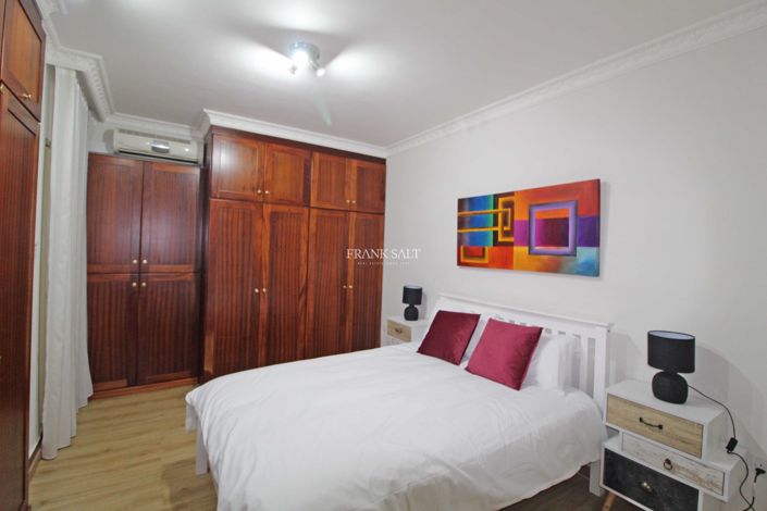 Image No.9-3 Bed Property for sale