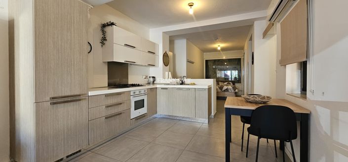 Image No.3-1 Bed Property for sale