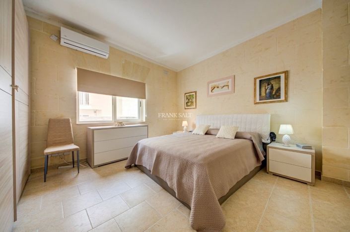 Image No.10-Propriété de 2 chambres à vendre à Sannat