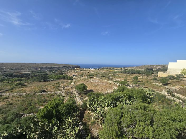 Image No.3-Propriété de 1 chambre à vendre à Qala